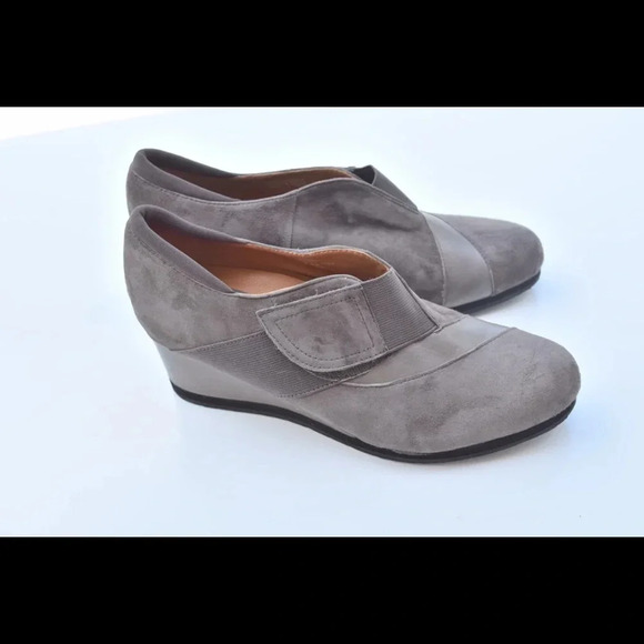 Earthies Bondy wedge booties - Picture 1 of 8